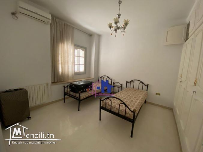 A vendre villa s+7 au Bardo