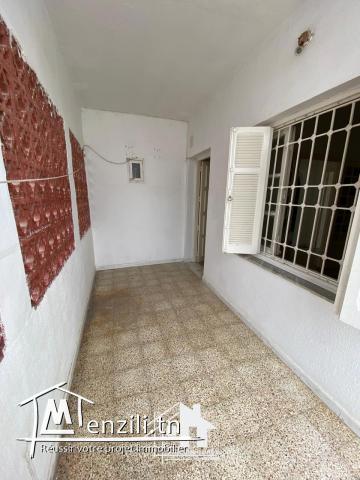 A louer étage de villa S+2 au Bardo