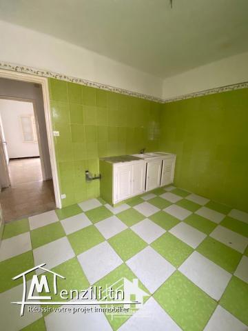 A louer étage de villa S+2 au Bardo