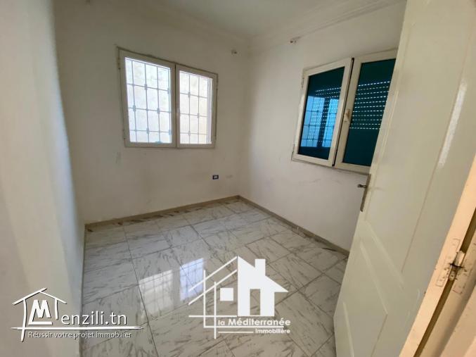 A louer étage de villa S+2 au Bardo