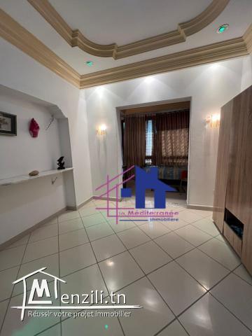 A louer étage de villa s3 au Bardo