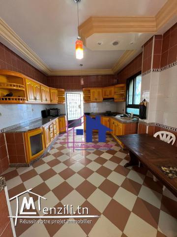 A louer étage de villa s3 au Bardo