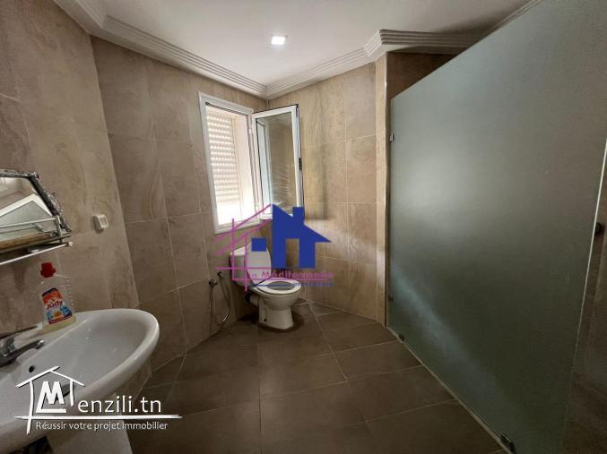 A louer étage de villa s2 à manouba