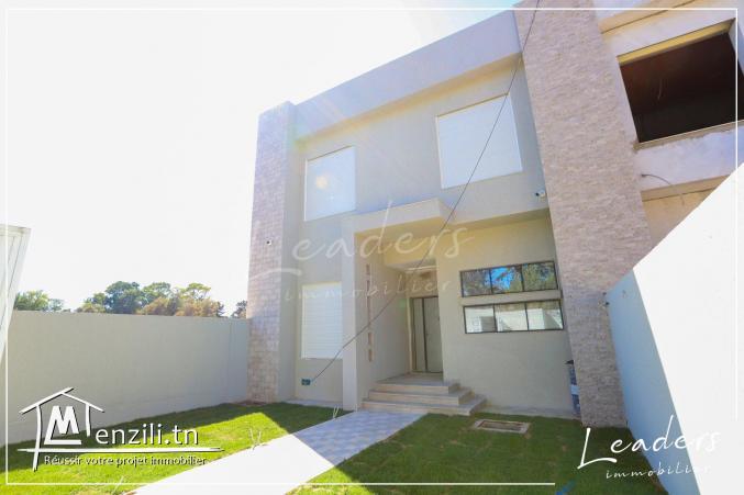 a vendre une villa est ? 680md 27246302