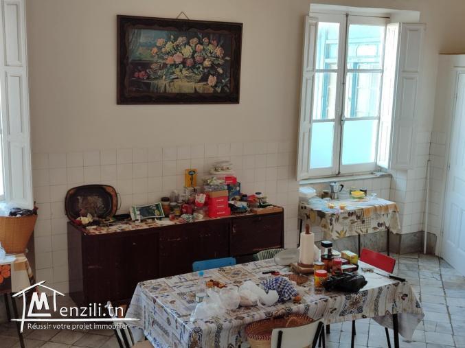 a vendre ancien palais dans la medina de tunis