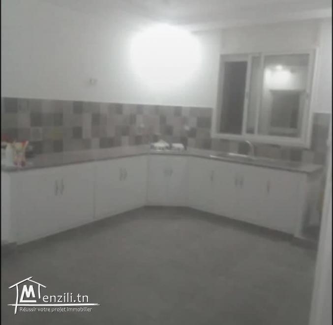 A vendre une superbe villa à Ksar Helal