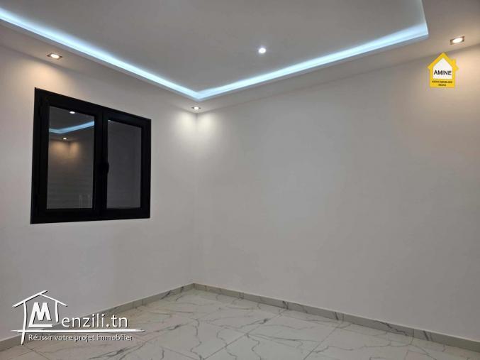 A vendre superbe villa avec piscine proche de la mer à Midoun Djerba