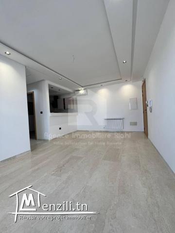 A VENDRE | Un Appartement S+2 au cœur de la rue Yasser Arafat, Sahloul 1