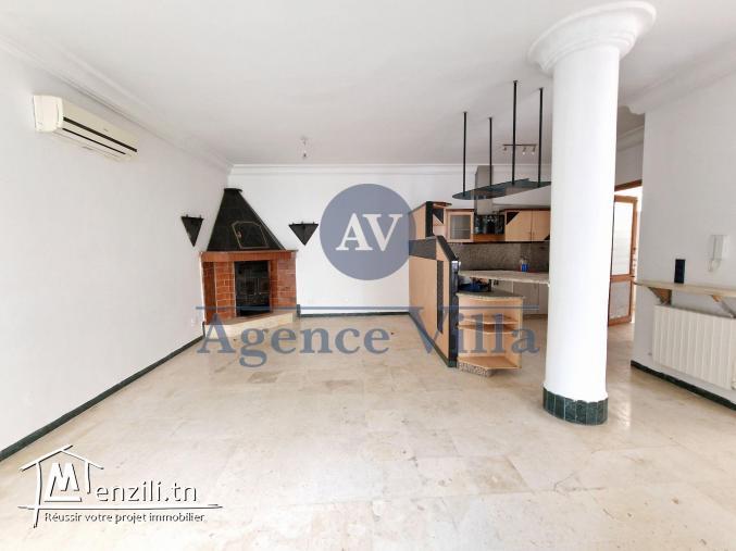 un duplex s+3 à la marsa avec jardin