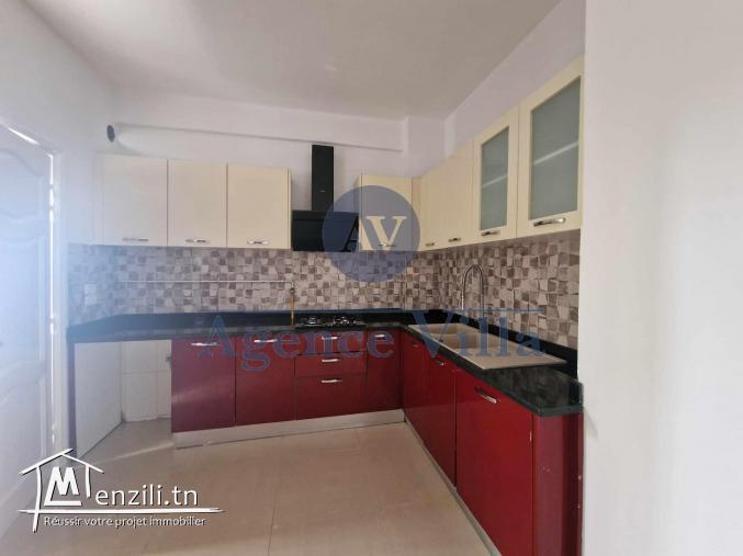 une villa s+4 à la marsa