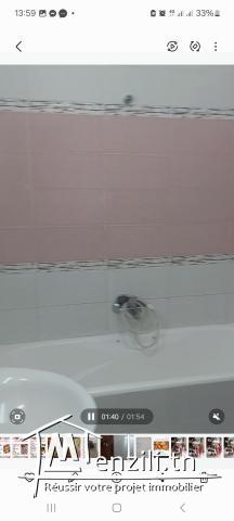 S+2 situé dans un quartier sécurisé à l AOUINA