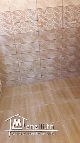 دار للكراء يقع في حي الزهور 3