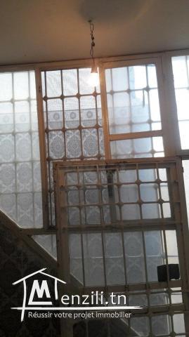 دار للكراء يقع في حي الزهور 3