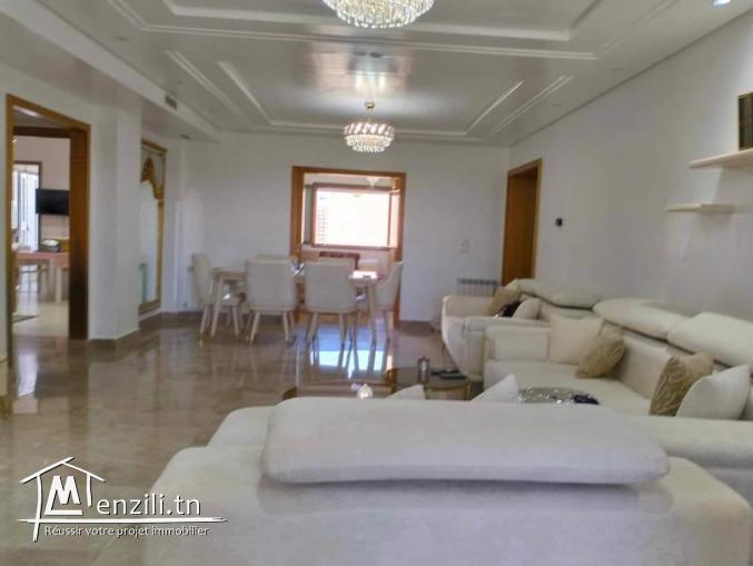 Appartement S+4 de 228 m² - Jardins de Carthage