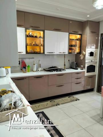 Appartement S+4 de 228 m² - Jardins de Carthage