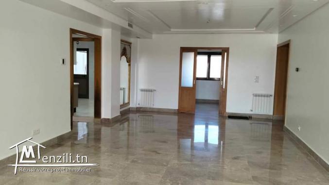 Appartement S+4 de 228 m² - Jardins de Carthage