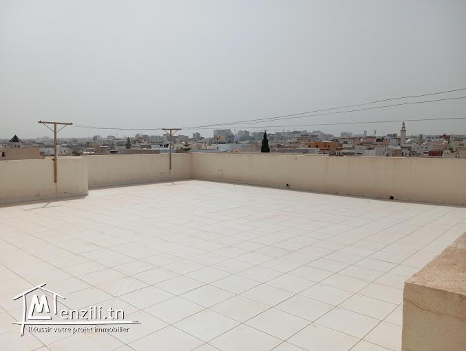 À LOUER | Appartement S+2 non meublé à Résidence Panamera, Khzema Est