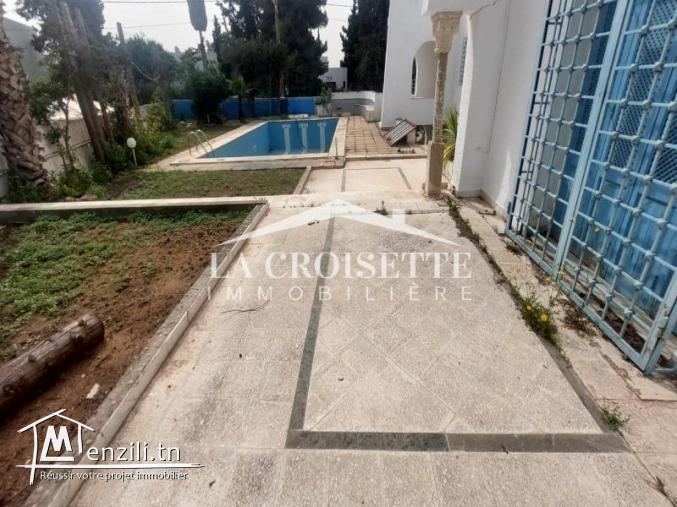 Villa à retaper ou à démolir à Gammarth MVV0430