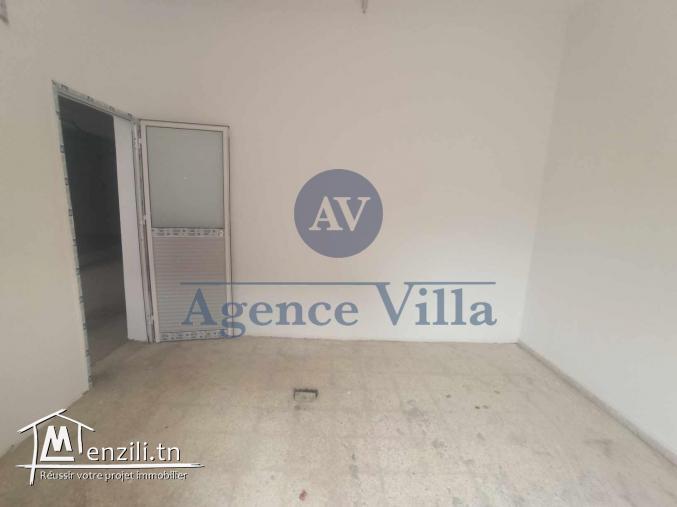 un dépôt de 500m² à bhar lazrek