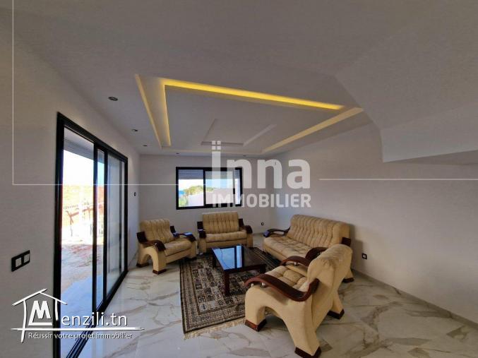 Duplex S+3 pied dans l'eau à Kerkouen