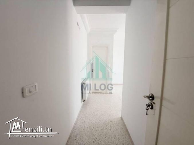 Un Appartement S3 de 134 m²  à Yasminette