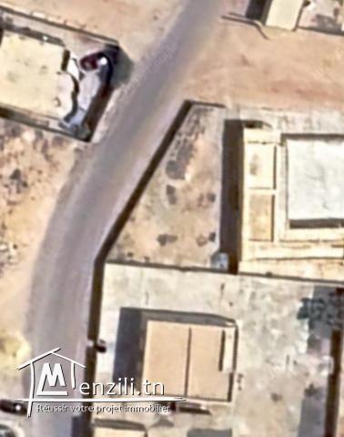 ارض في طريق ڨابس