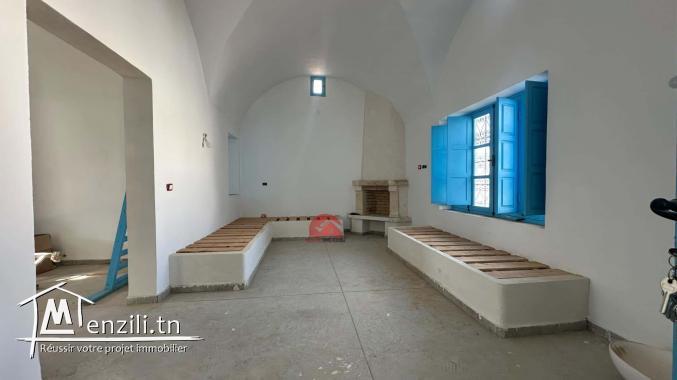 HOUCH TYPIQUE DJERBIEN À HOUMT SOUK - RÉF H698