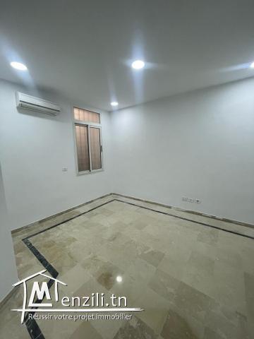 bureau s+4 à Alain savary