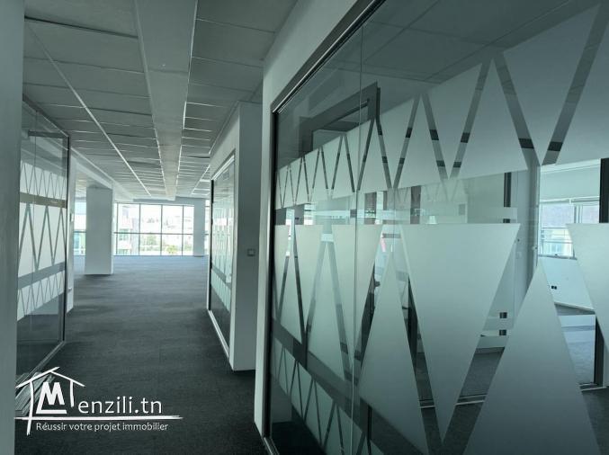 Super bureau 2300 m²hs au lac 2