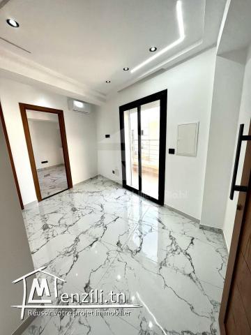 À LOUER | Un Bureau A+1 situé à Station Le9wess, Sousse