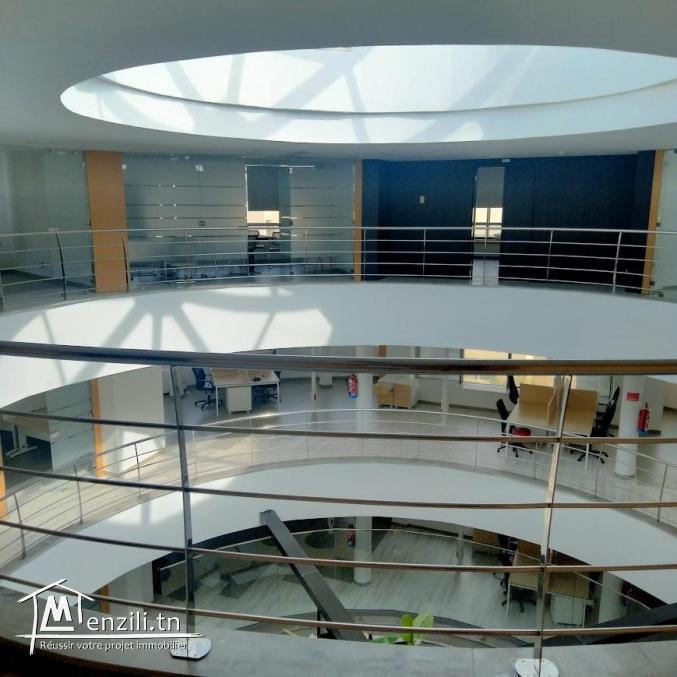 Super immeuble bureautique 4155 m² hs au lac 2