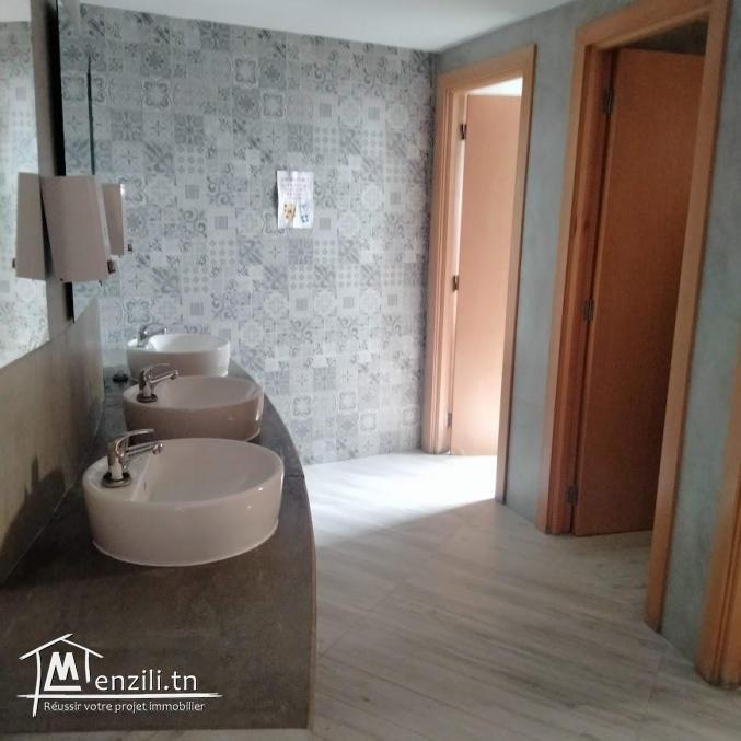 Super immeuble bureautique 4155 m² hs au lac 2