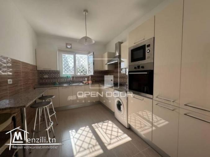 Etage de villa s3 meublé a Gammarth