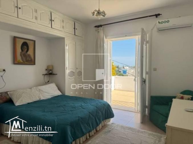 Etage de villa s3 meublé a Gammarth