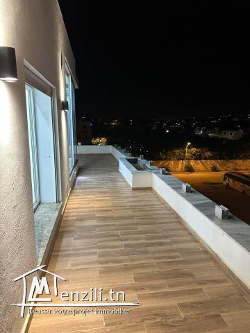 pentahouse dans la zone touristiquee