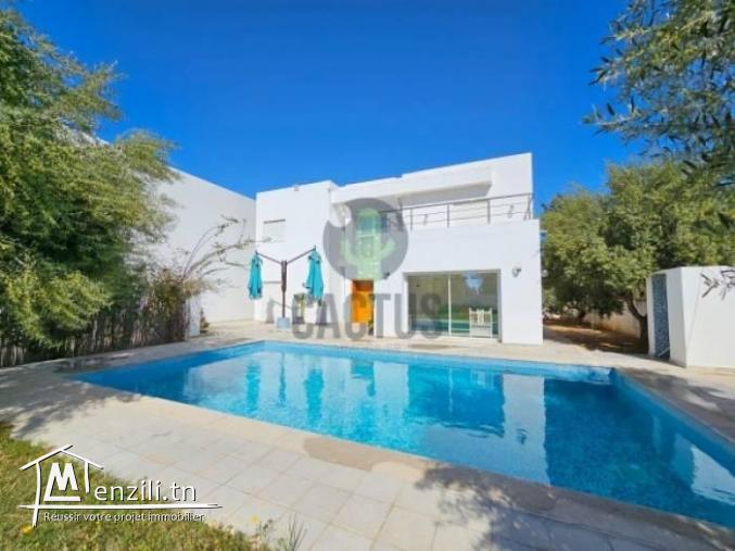 Location Vacances Villa en S5 avec piscine à Hammamet Nord.