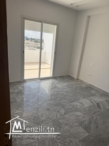 App S+3 à louer en face Mahsouna