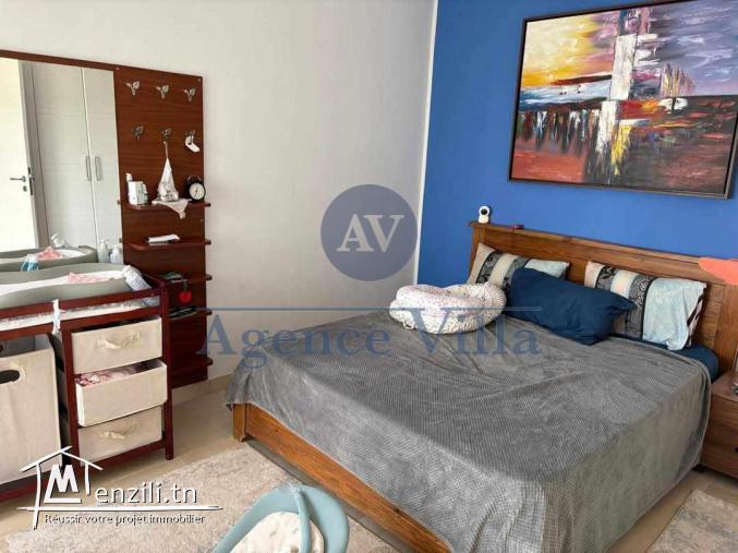 une villa s3 à ain zaghouan avec piscine