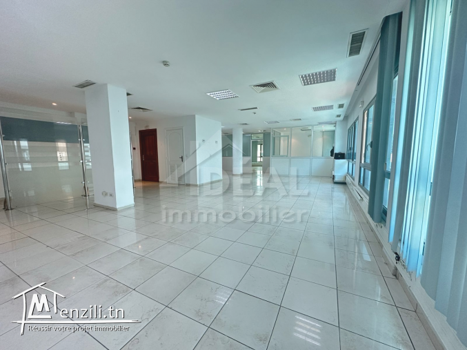 AL Bureau 350m² au Lac1