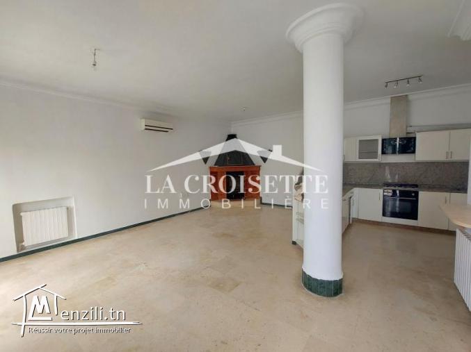 Duplex S+4 avec jardin à La Marsa ZDL0654