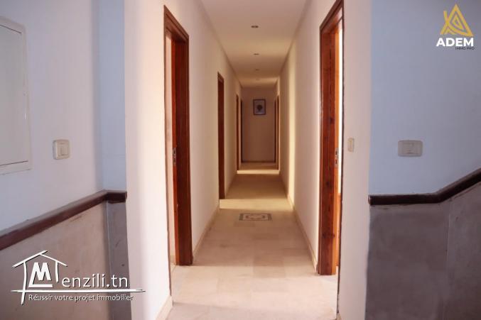 Offre exceptionnelle immeuble 300 m² Chat Maryem