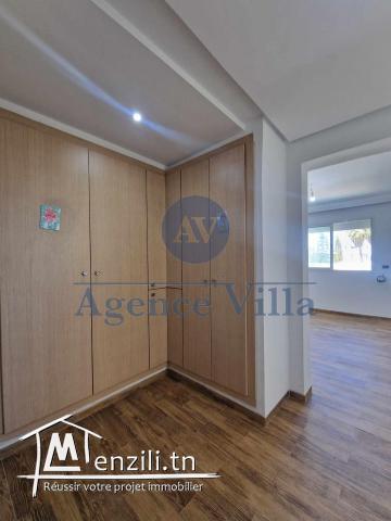 un duplex s4 avec piscine à la soukra