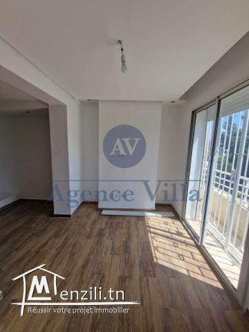 un duplex s4 avec piscine à la soukra