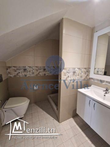 un duplex s4 avec piscine à la soukra