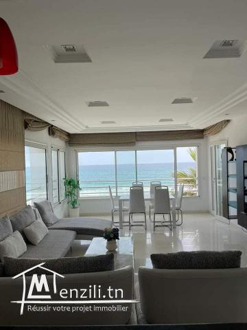 appartement pieds dans l'eau à kelibia