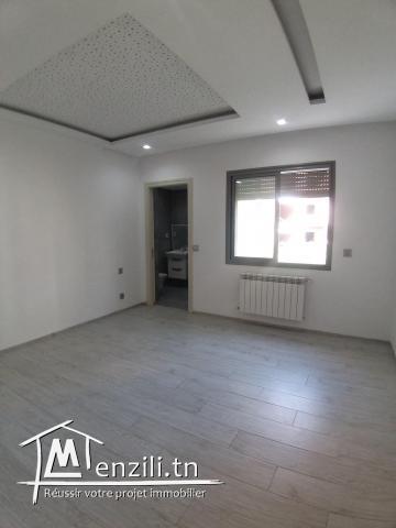 Appartement S+3 à Menzah 9c