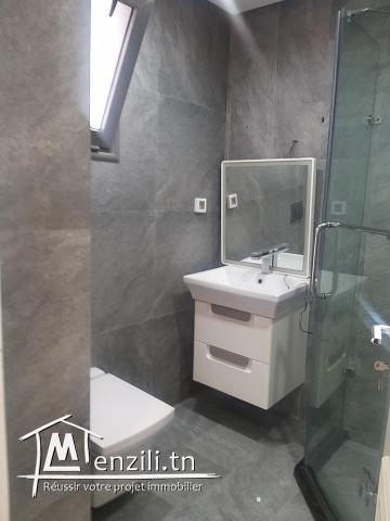 Appartement S+3 à Menzah 9c