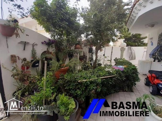 Un rez de chaussée à louer pour la location estivale situé à chatt mariem