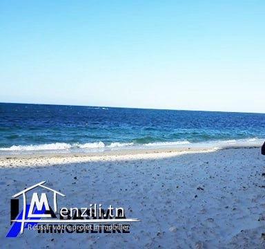 Un rez de chaussée à louer pour la location estivale situé à chatt mariem