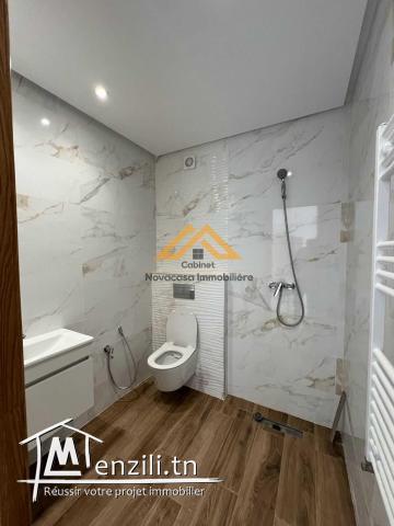 À Vendre : Appartement S+1 Haut Standing à Tantana, Résidence Pied Dans L'Eau